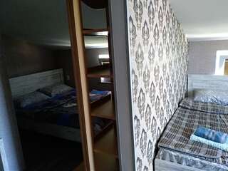 Гостевой дом Panorama Кутаиси Двухместный номер Делюкс с 1 кроватью или 2 отдельными кроватями-8